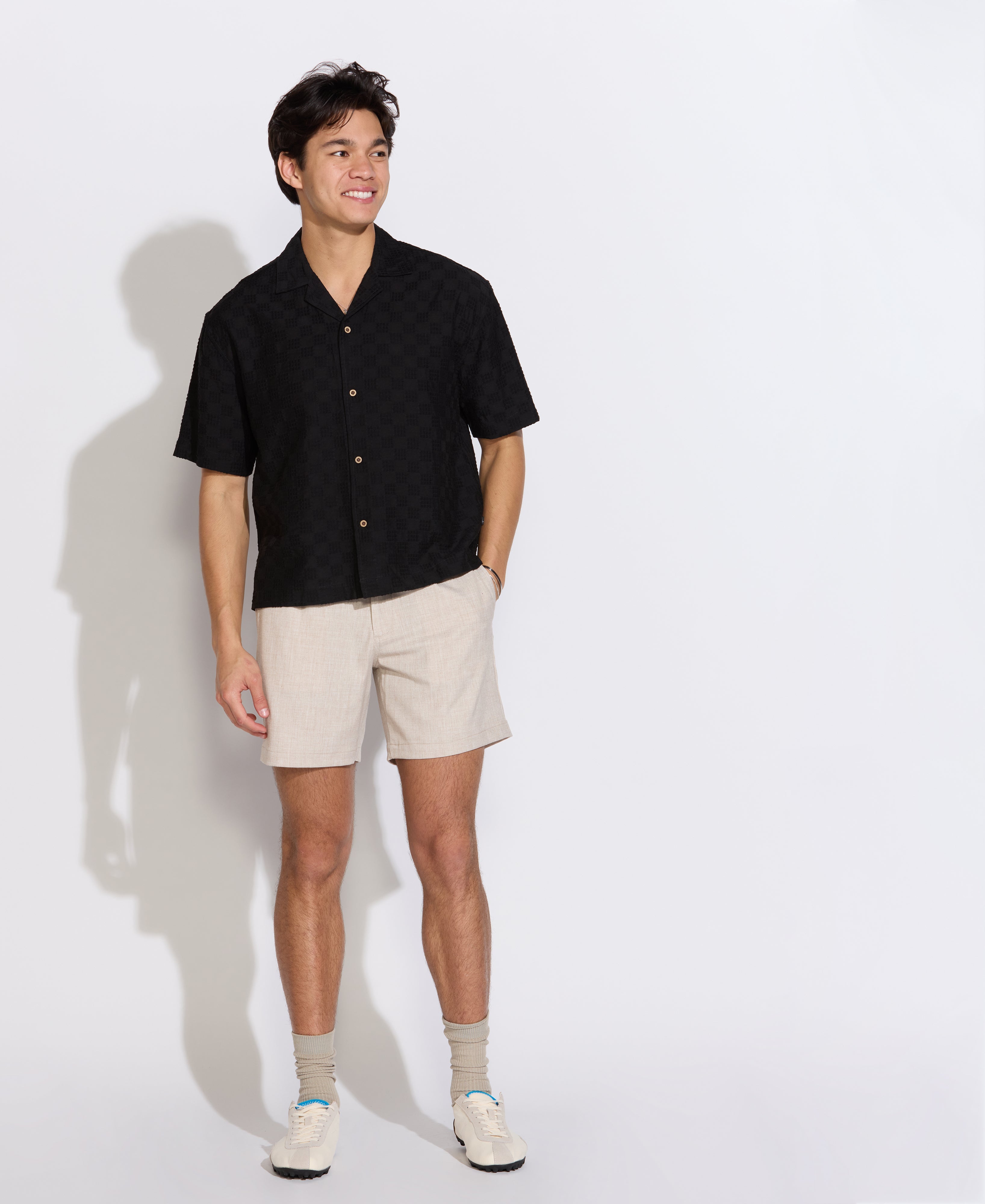 Montgomery Short Heather Taupe