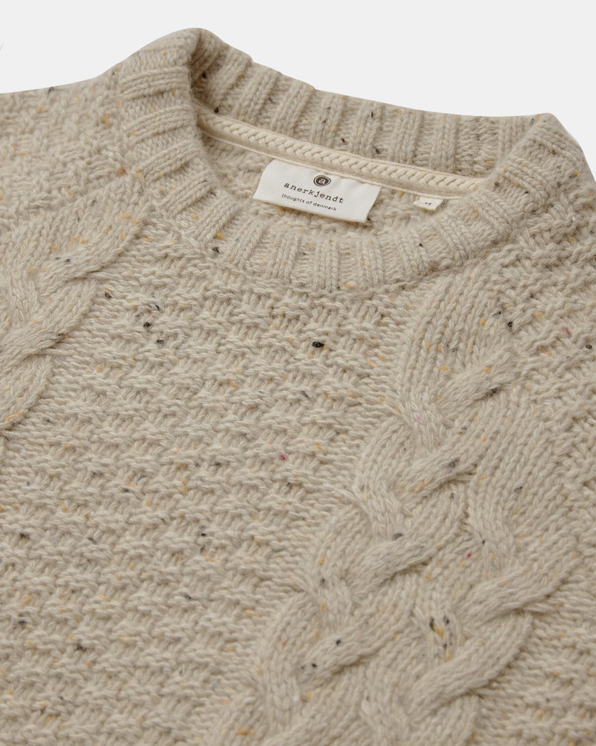 Aksune Cable Knit Tofu