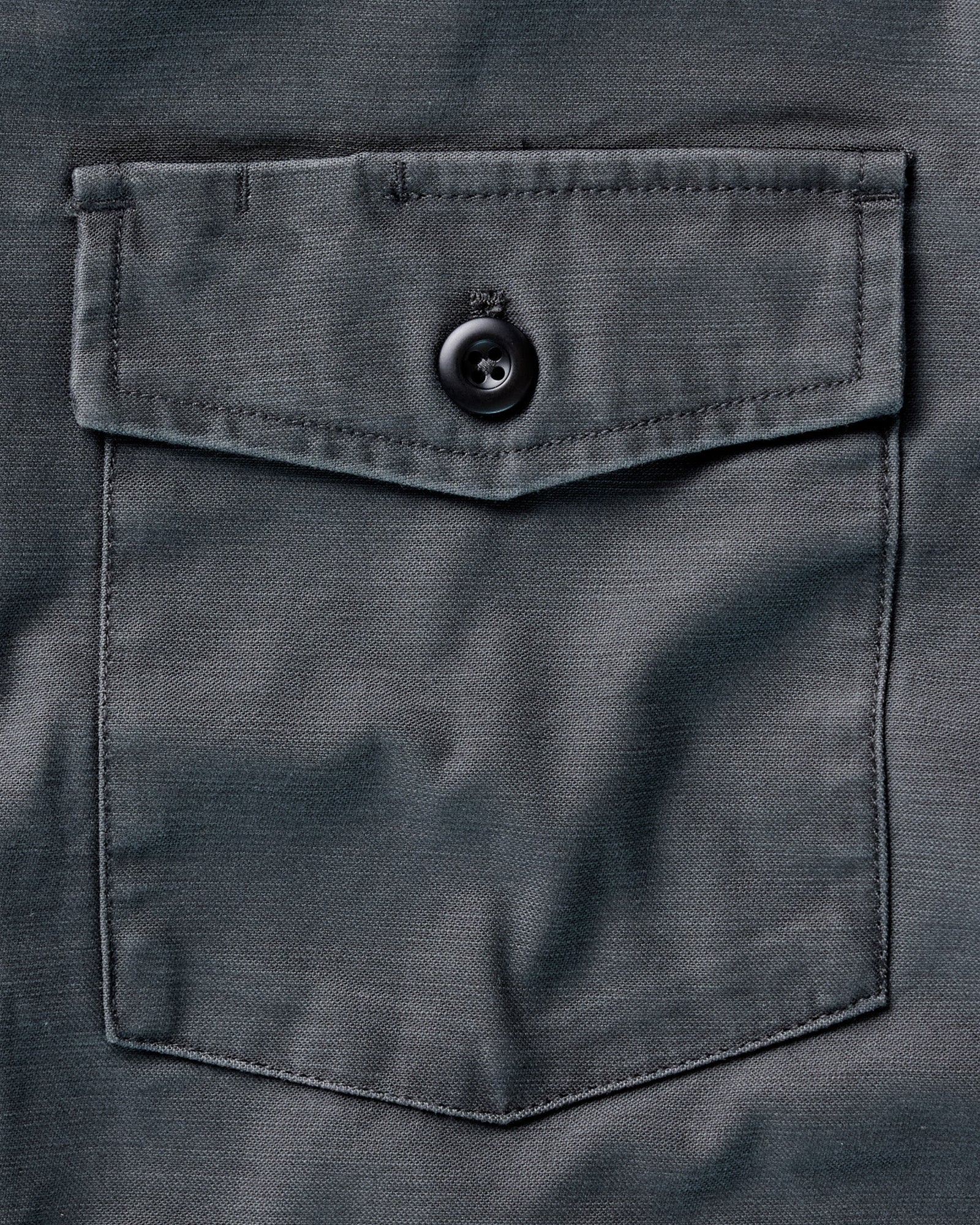 The Surplus Shirt in Reverse Sateen Faded Black