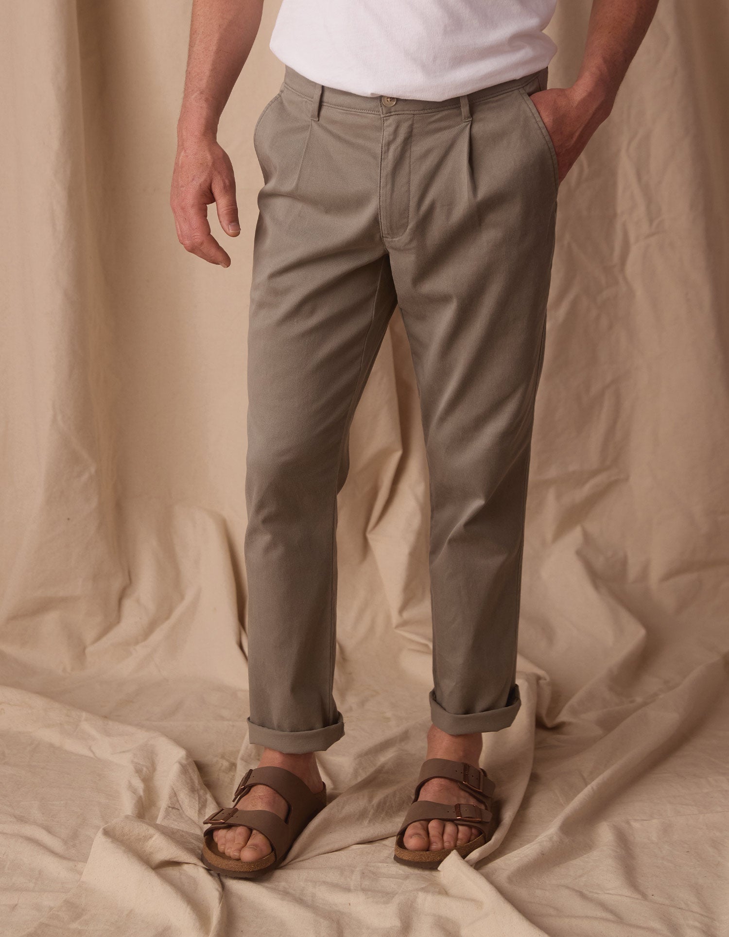 The Normal Trouser in Comfortech Twill Moss