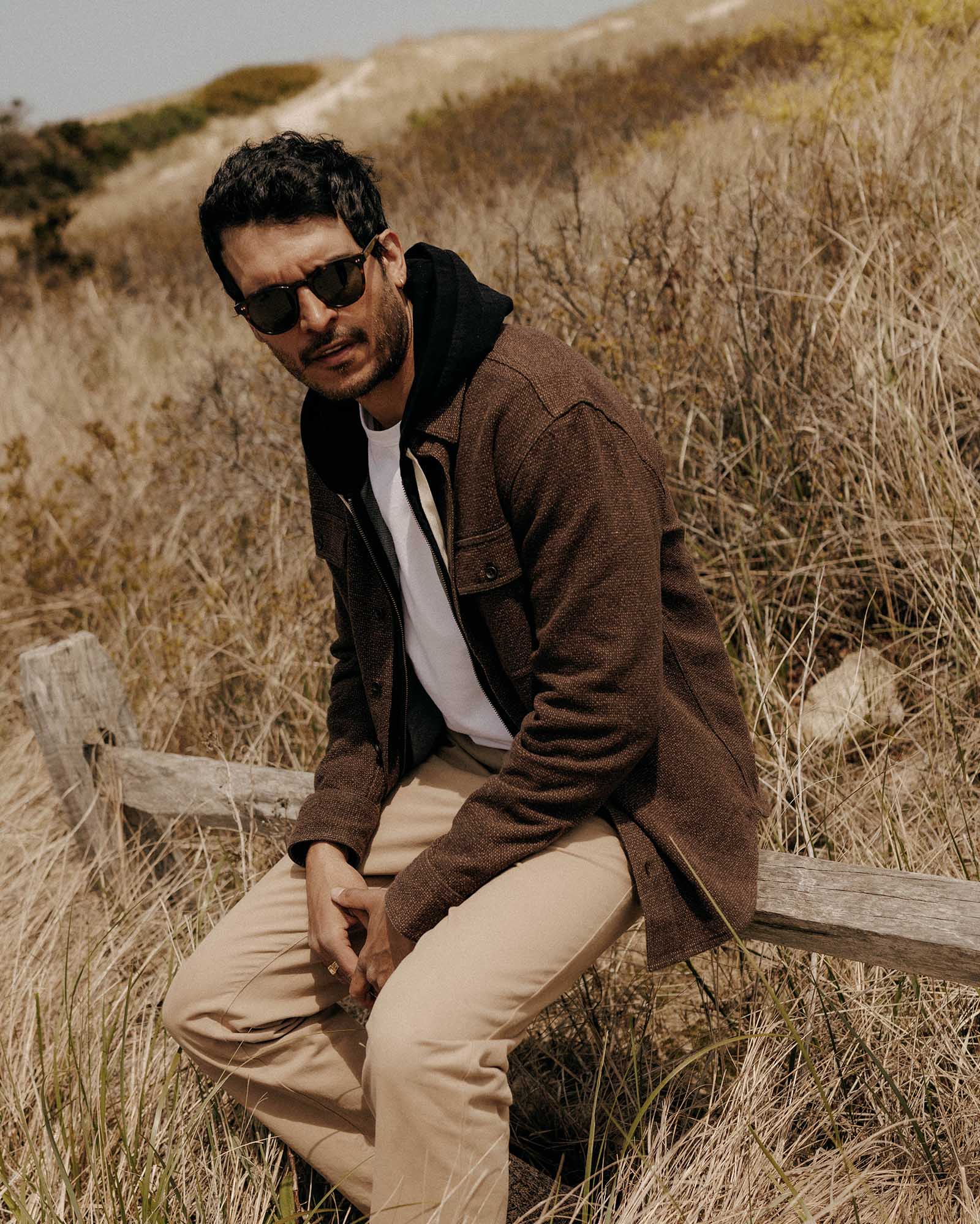The Ledge Shirt in Linen Tweed Black Coffee