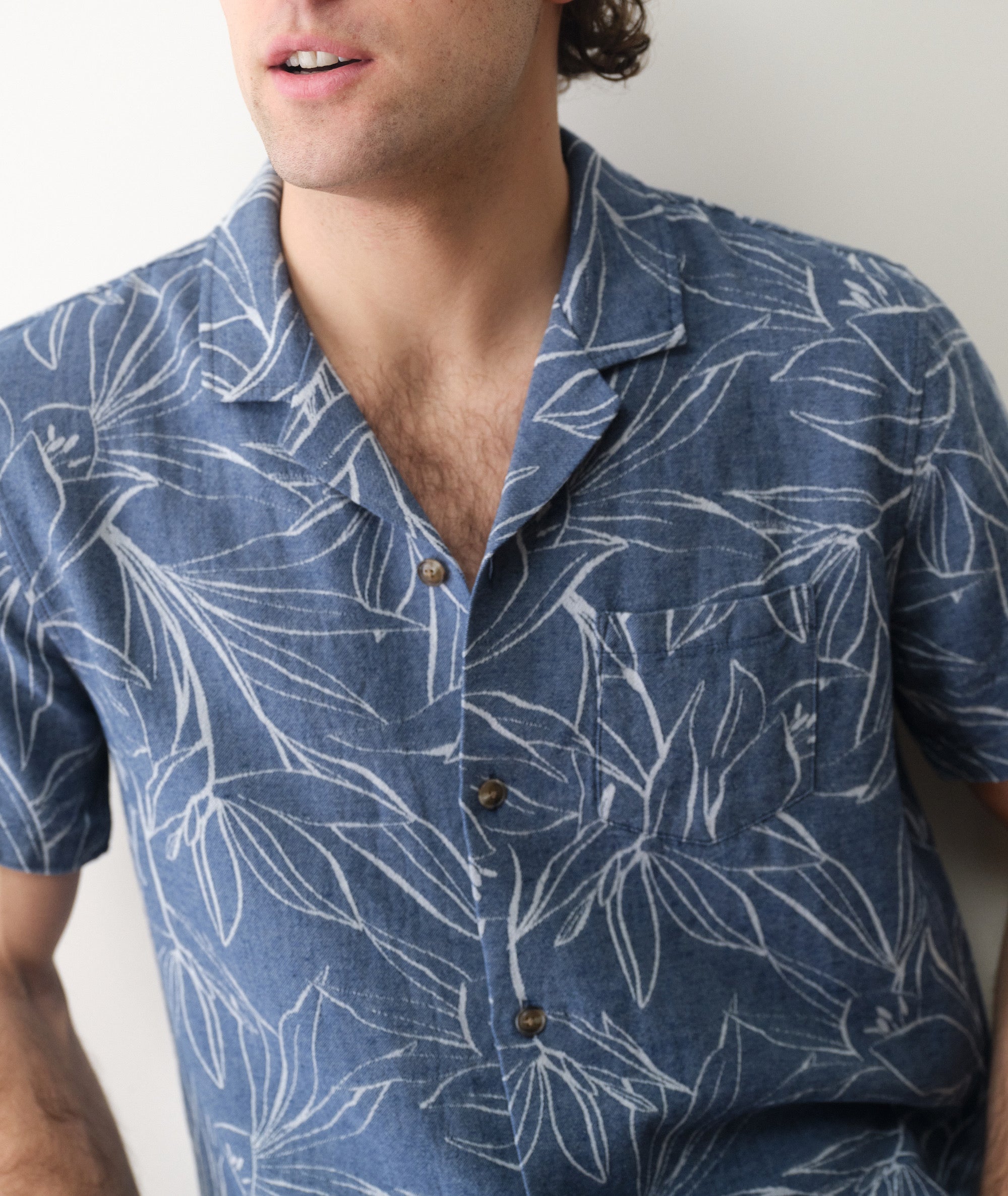 Jacquard Short Sleeve Resort Shirt Blue Floral