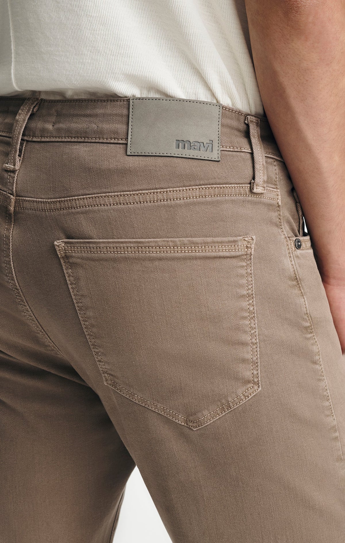 Zach Straight Leg Denim Light Oak
