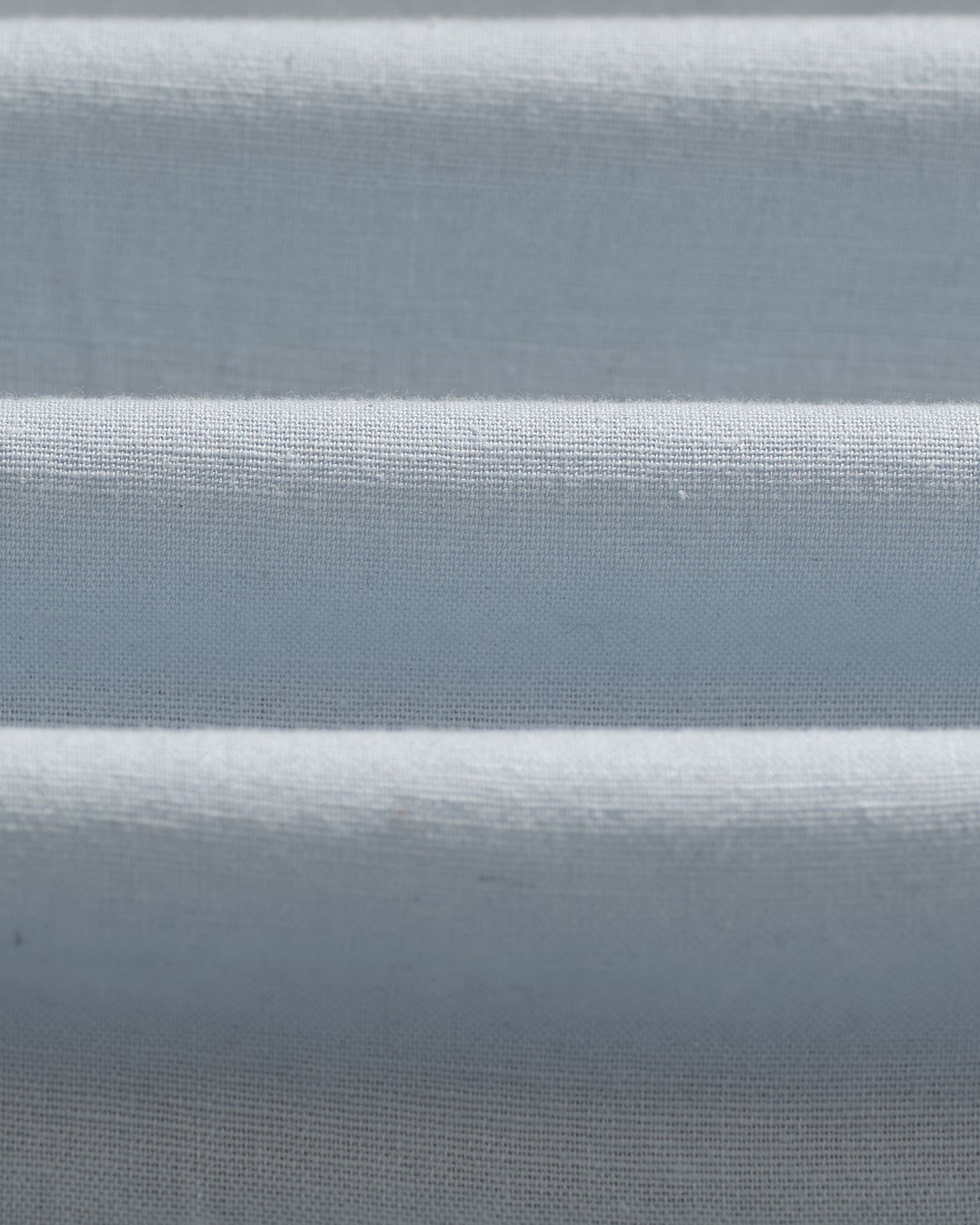 Keats Shirt in Dahlia Embroidery Light Blue/Rust