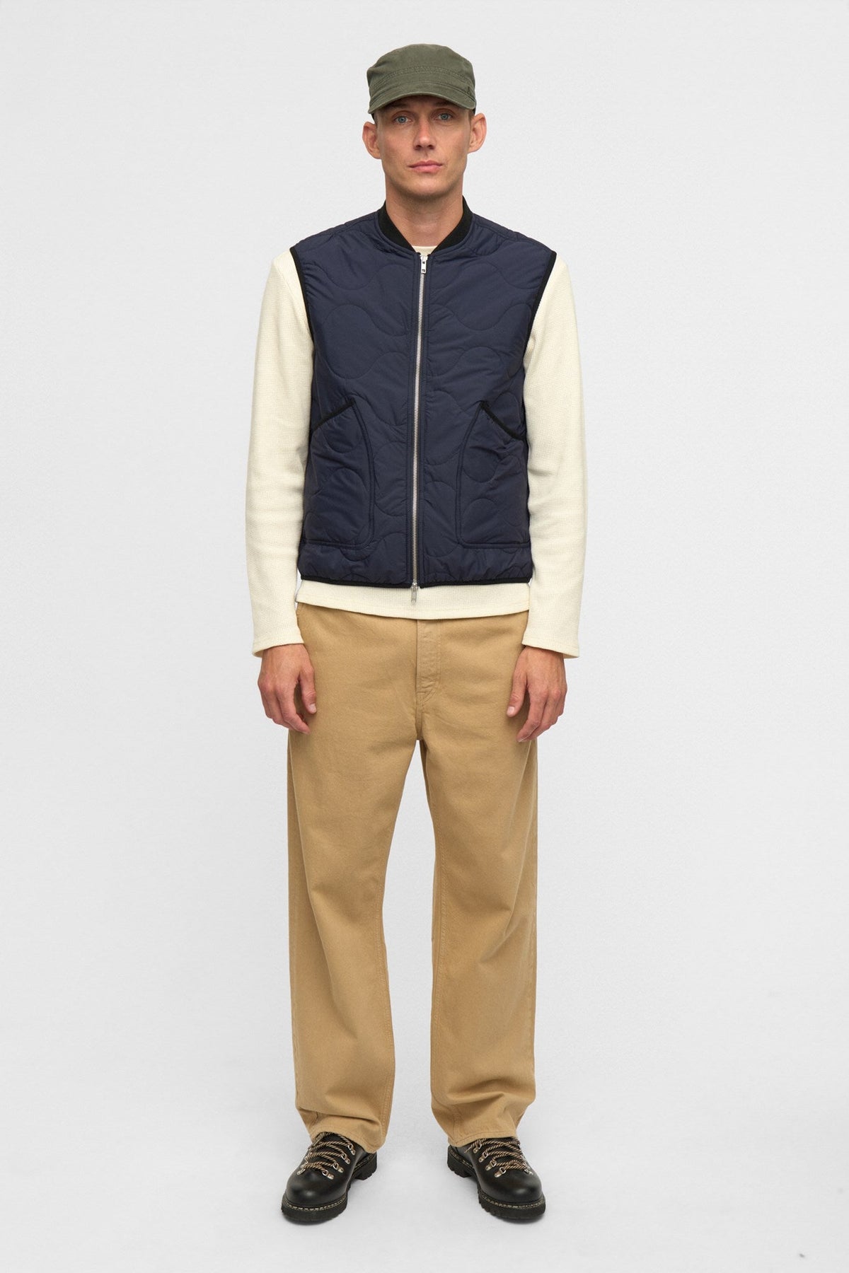 Akrobin Quilt Zip Front Vest Sky Captain