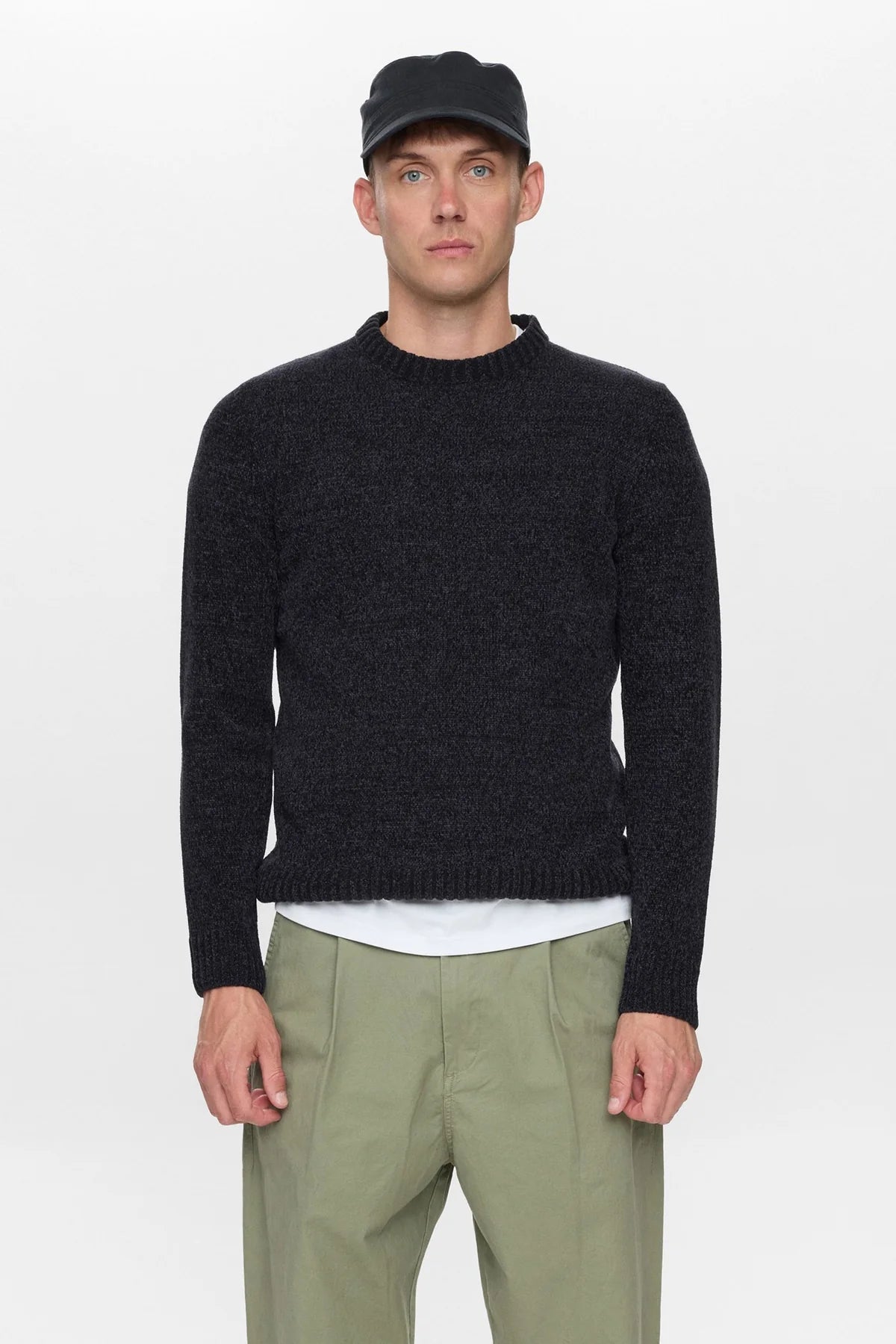 Aksune Chenille Knit Caviar