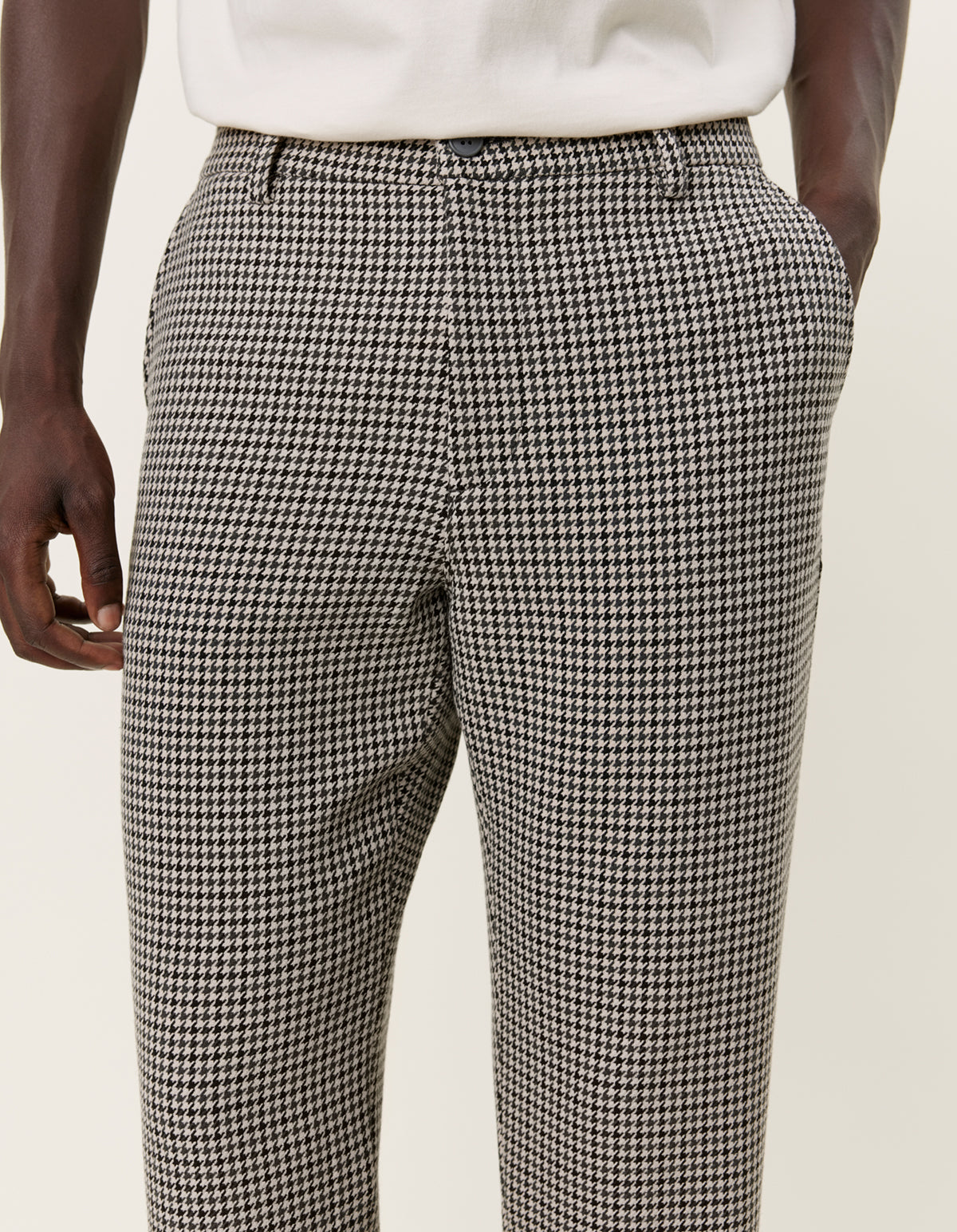 Como Reg Houndstooth Suit Pant in Light Desert Sand/Black
