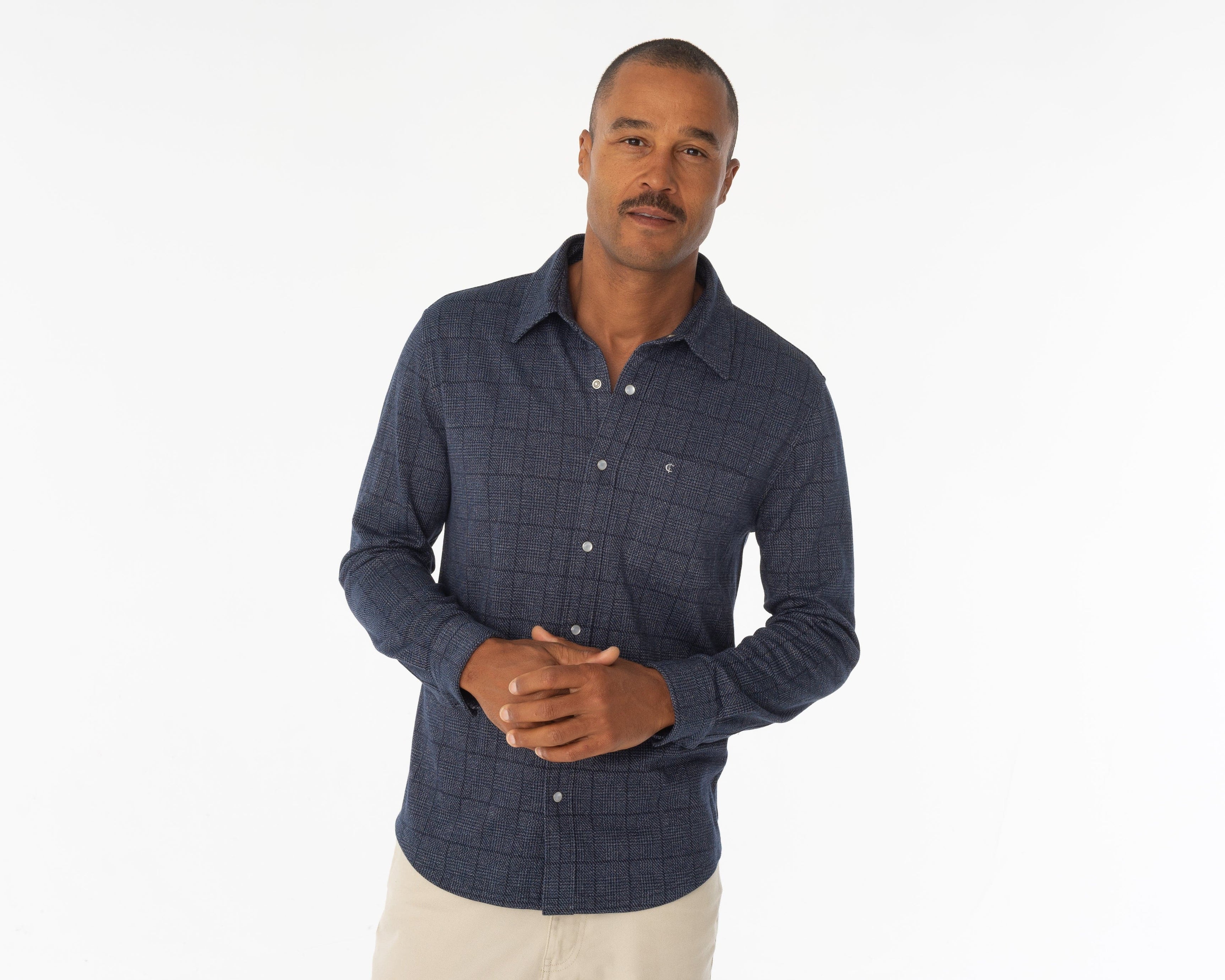 Textured Knit Snap Front Shirt in Navy/Charcoal