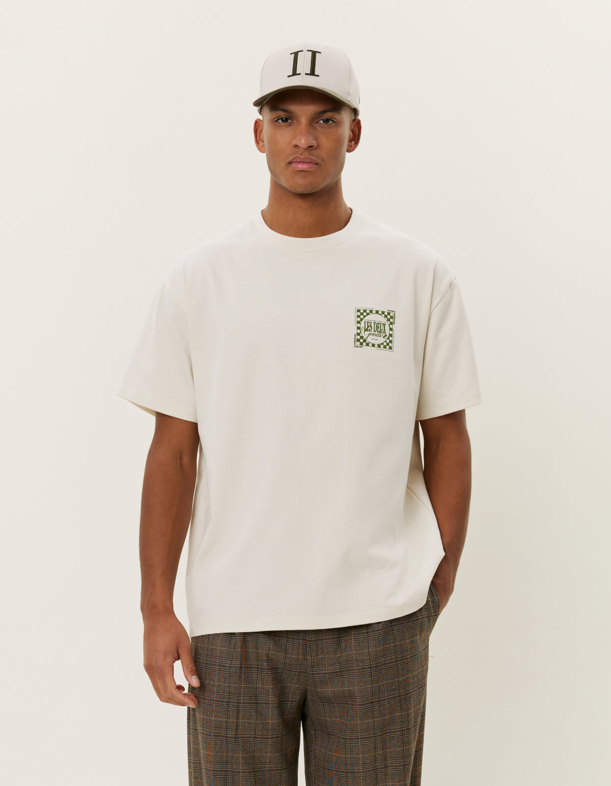 Goods T-Shirt Ivory/Chive Green