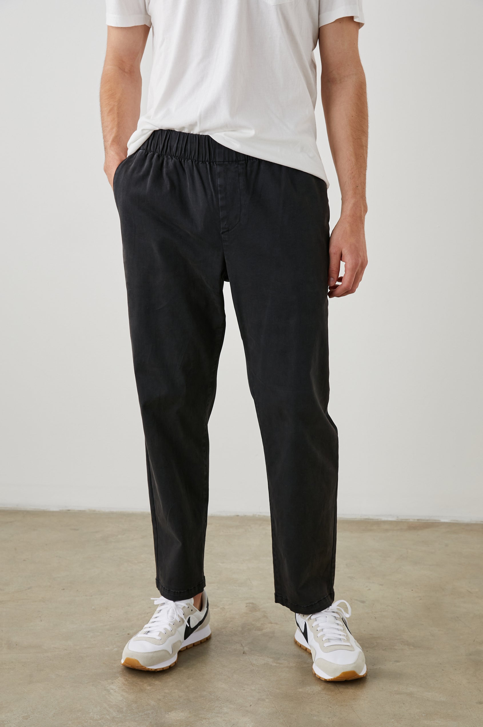 Julian Pant Washed Black