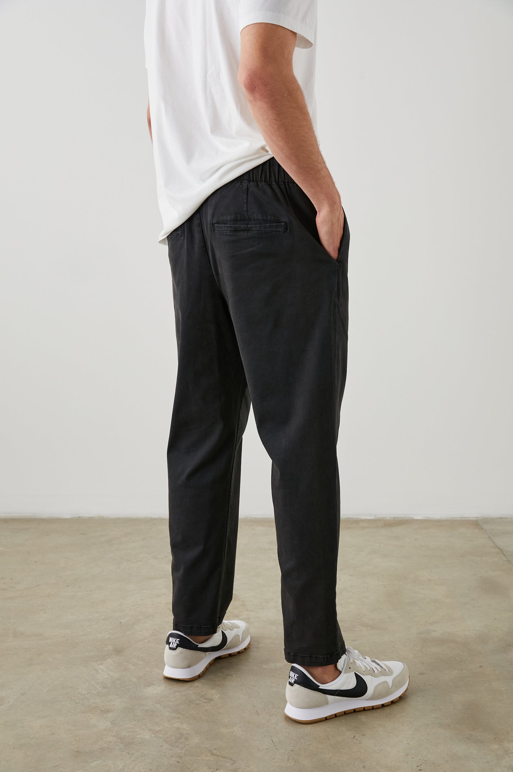 Julian Pant Washed Black