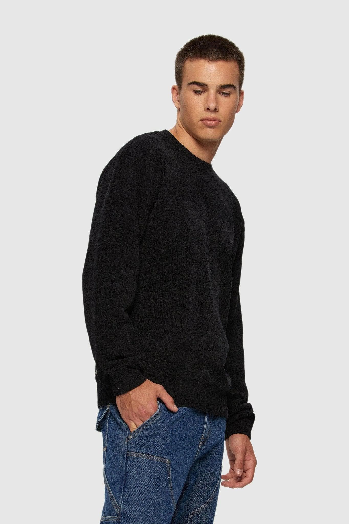 Textured Knit Crew in Black