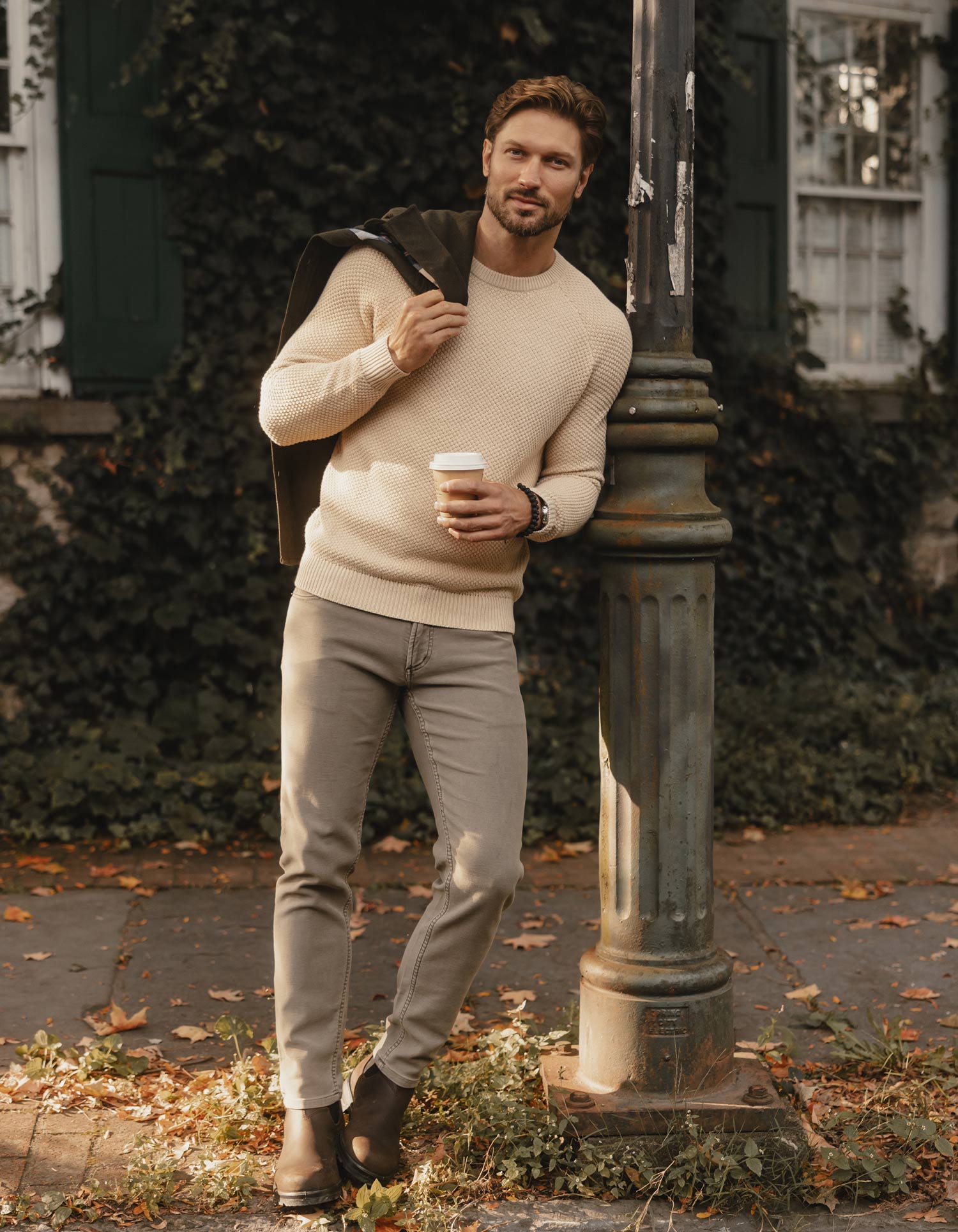 Moss Stitch Crew Sweater in Tan