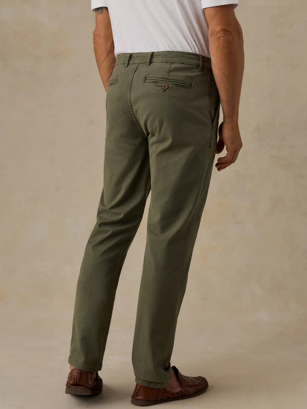 Coastline Chino Pant Elm Olive