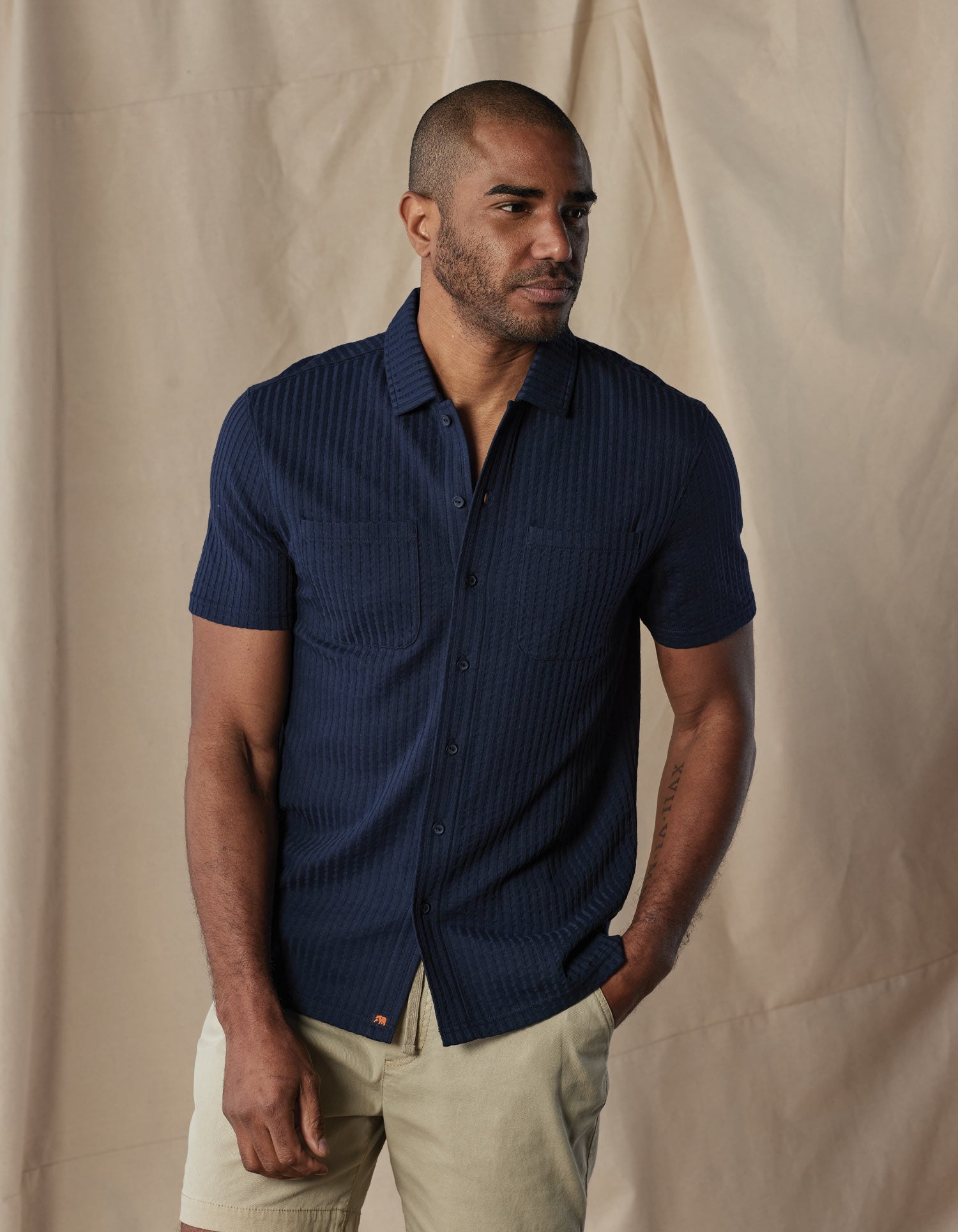 Short Sleeve Knit Getaway Button Up Navy