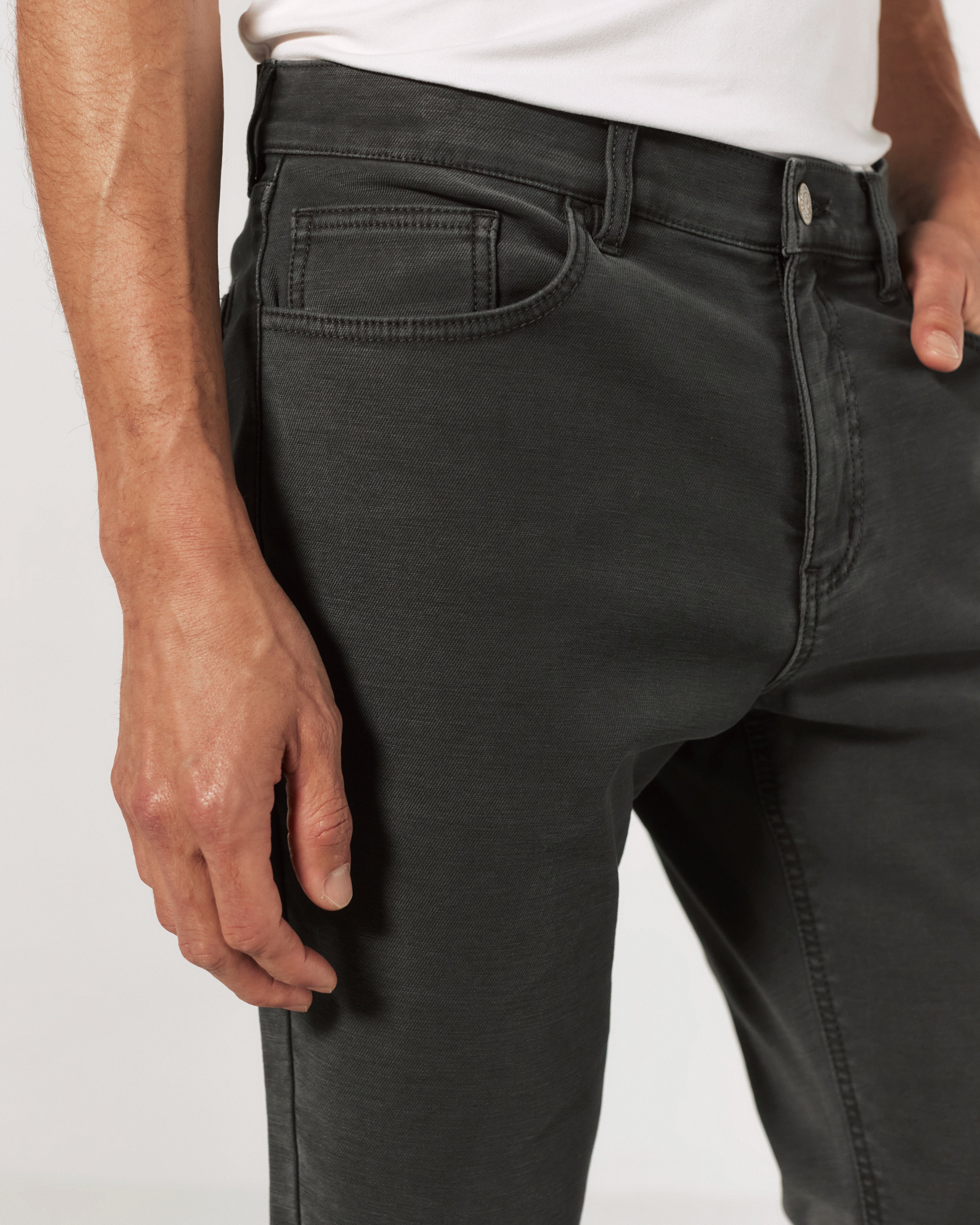 Generation 5-Pocket Pant Graphite