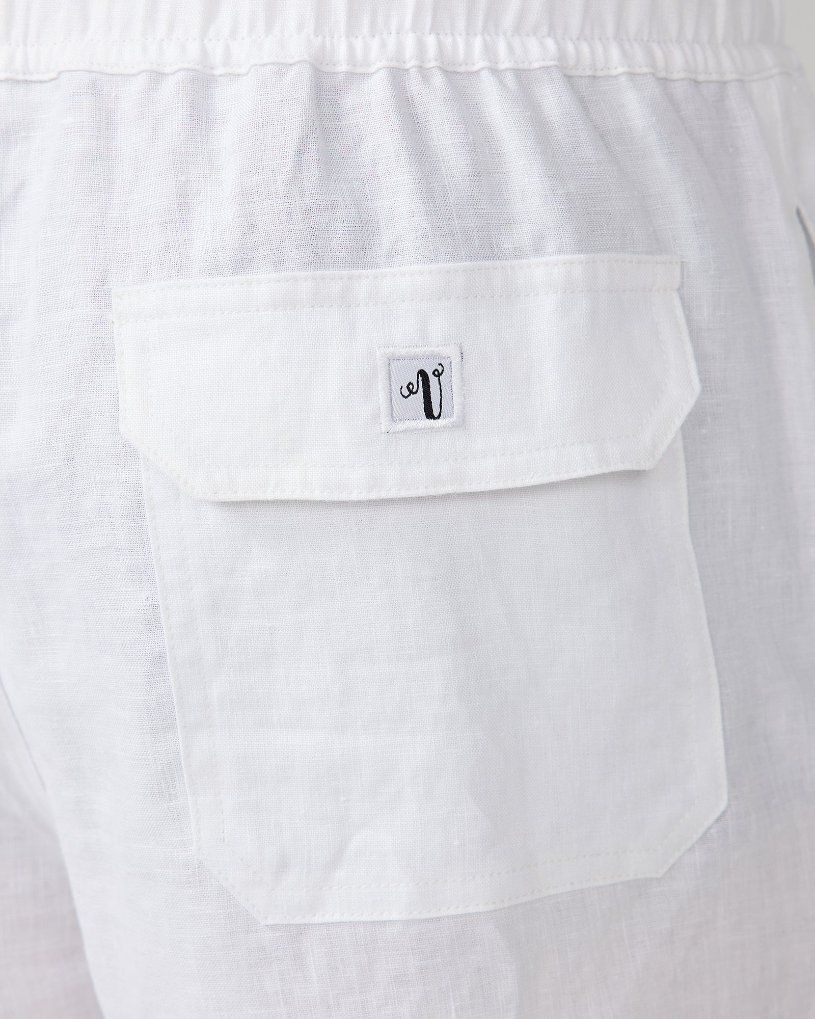 Solid Linen Short White