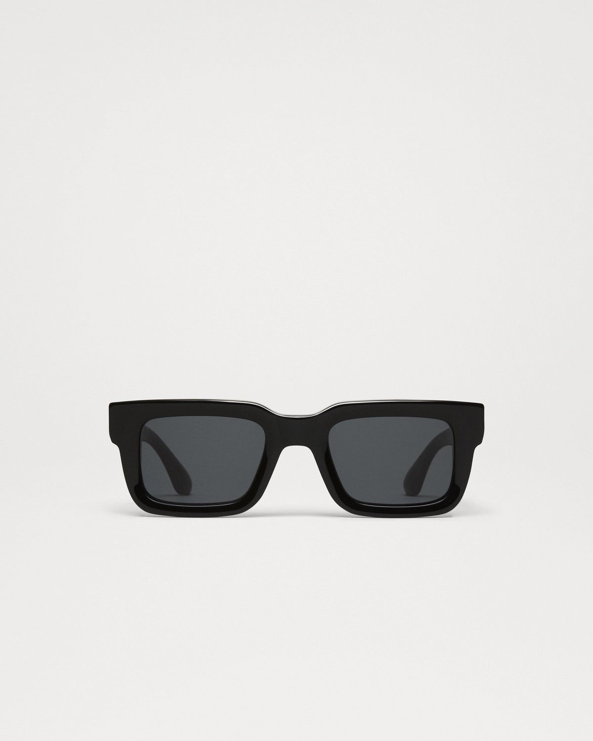 05 Sunglasses Black