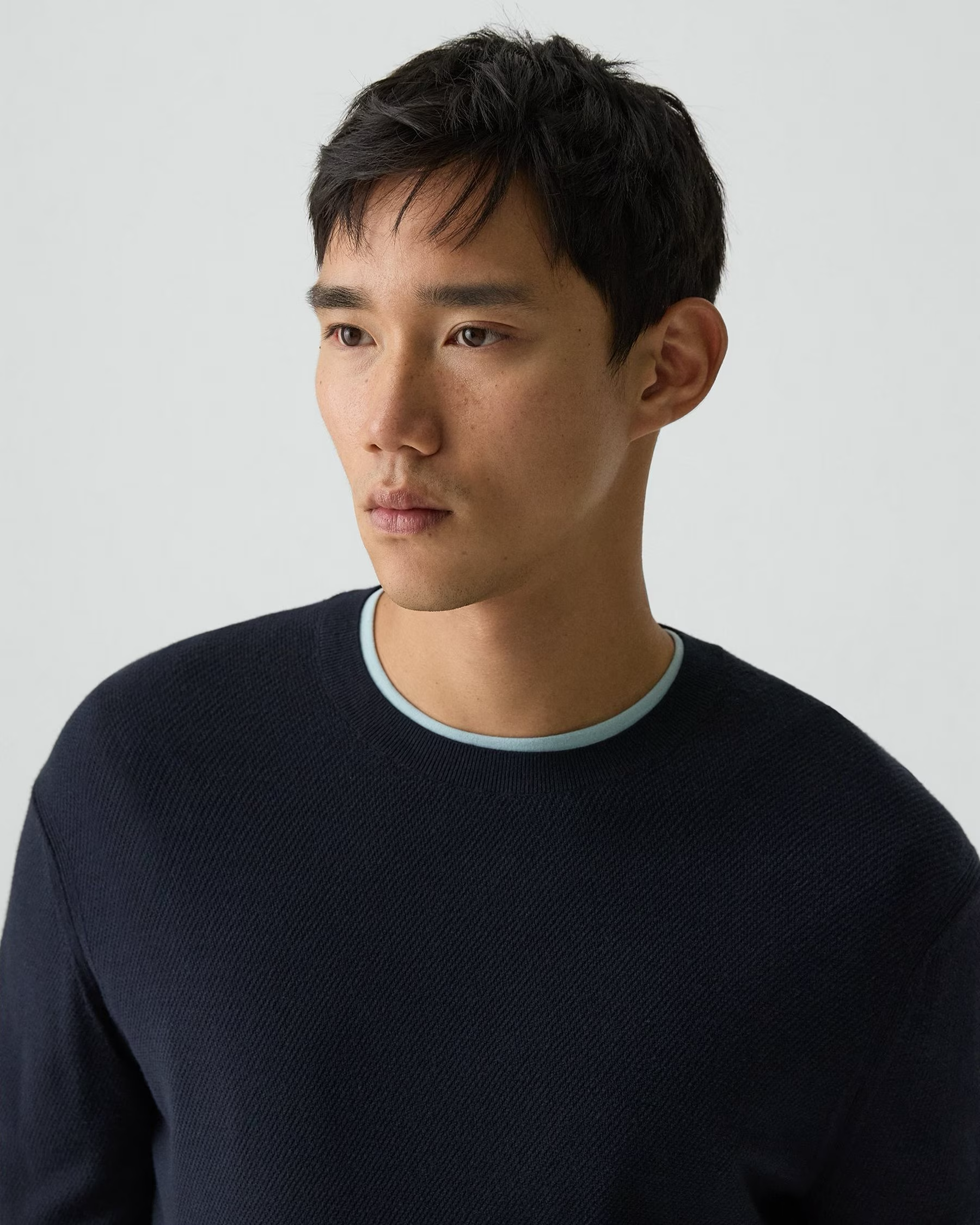 Riland Crewneck Sweater in Light Bilen Dark Eclipse
