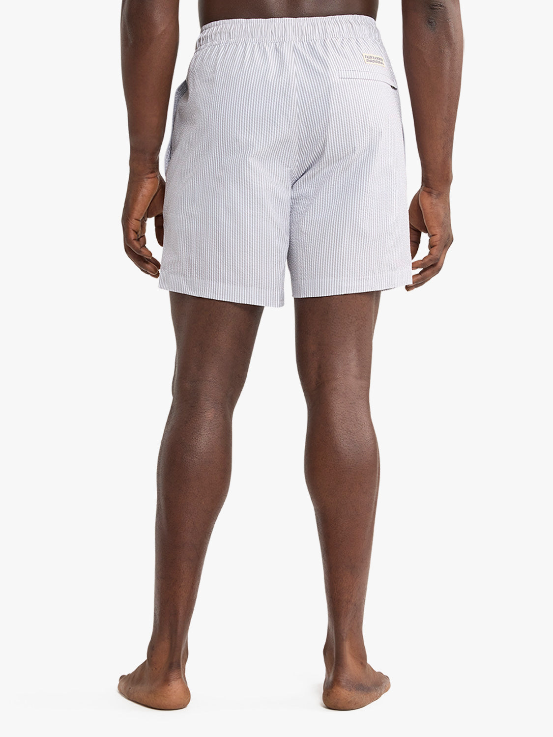 The Bayberry Trunk 7" Grey Seersucker