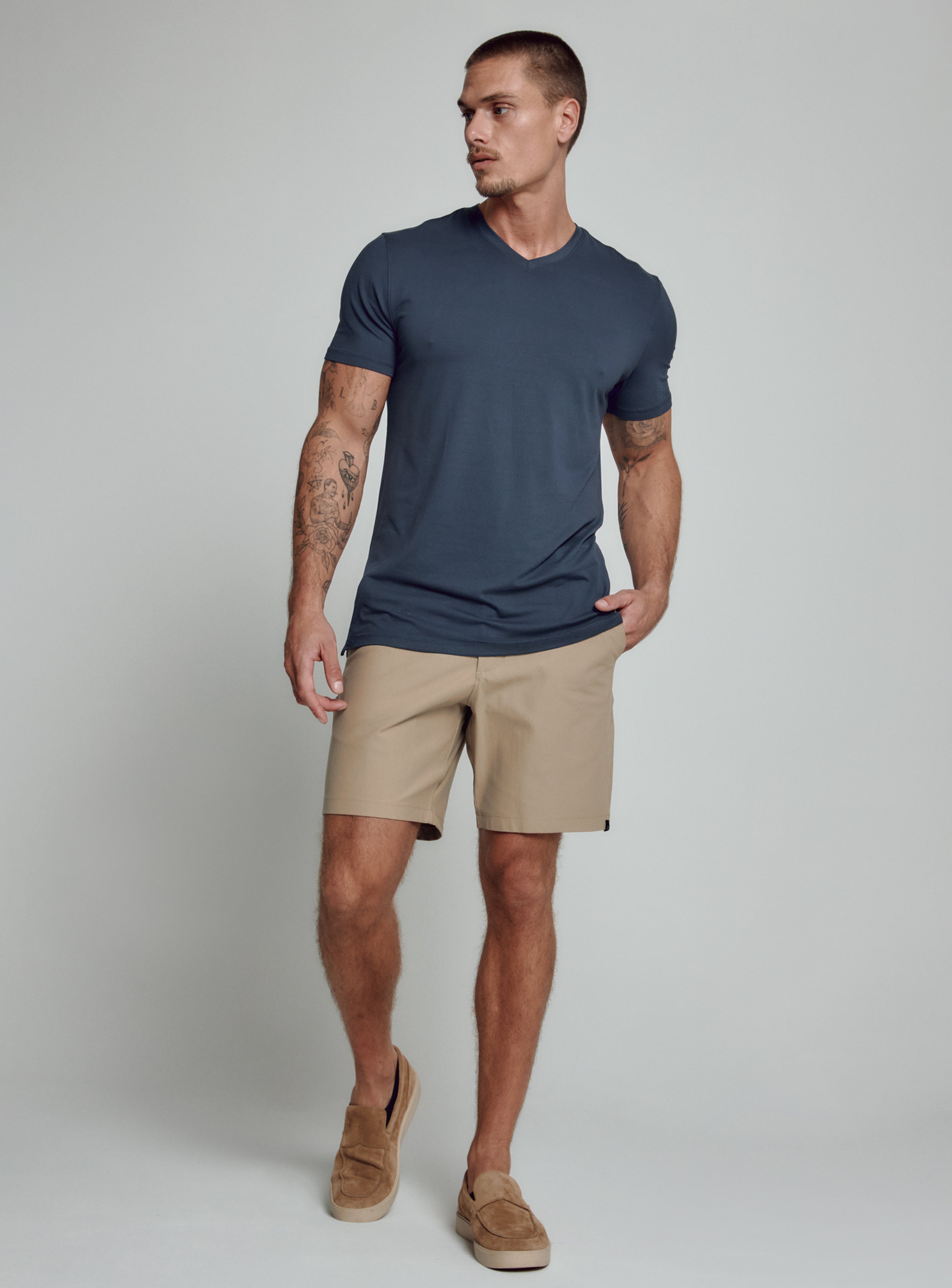 Core V-Neck Tee Island Blue