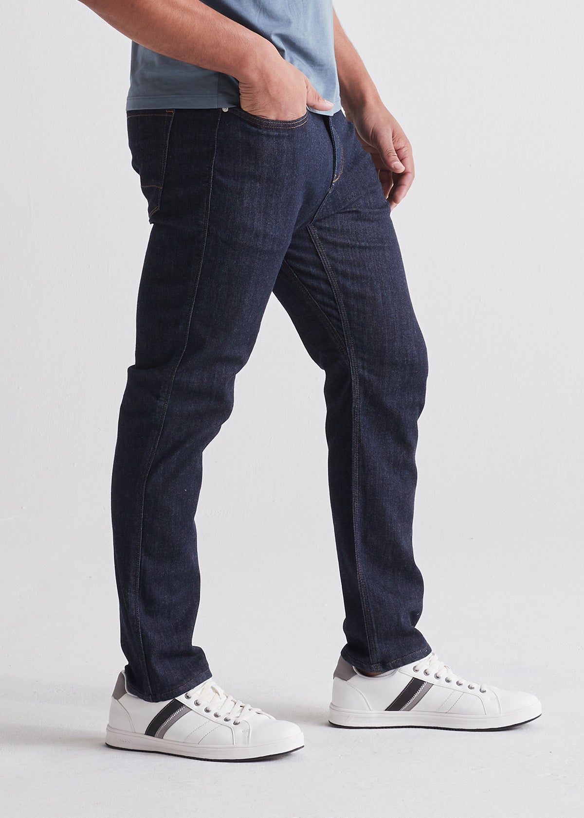 Performance Denim Relaxed Taper Heritage Rinse
